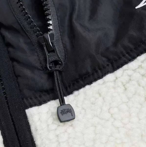 Stüssy Fleece Sherpa Jacket Off-White with Black Accents Outerwear - 8