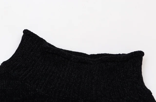 Dior Knitwear Embroidered Logo Crew-Neck Sweater product detail image 12