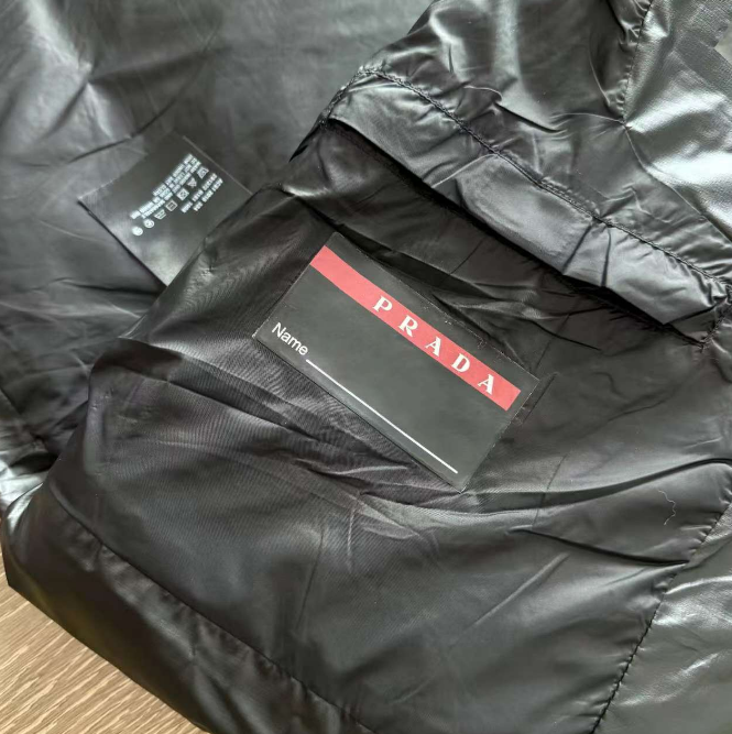 Prada Re-Nylon Puffer Vest Black Outerwear.vest - 10