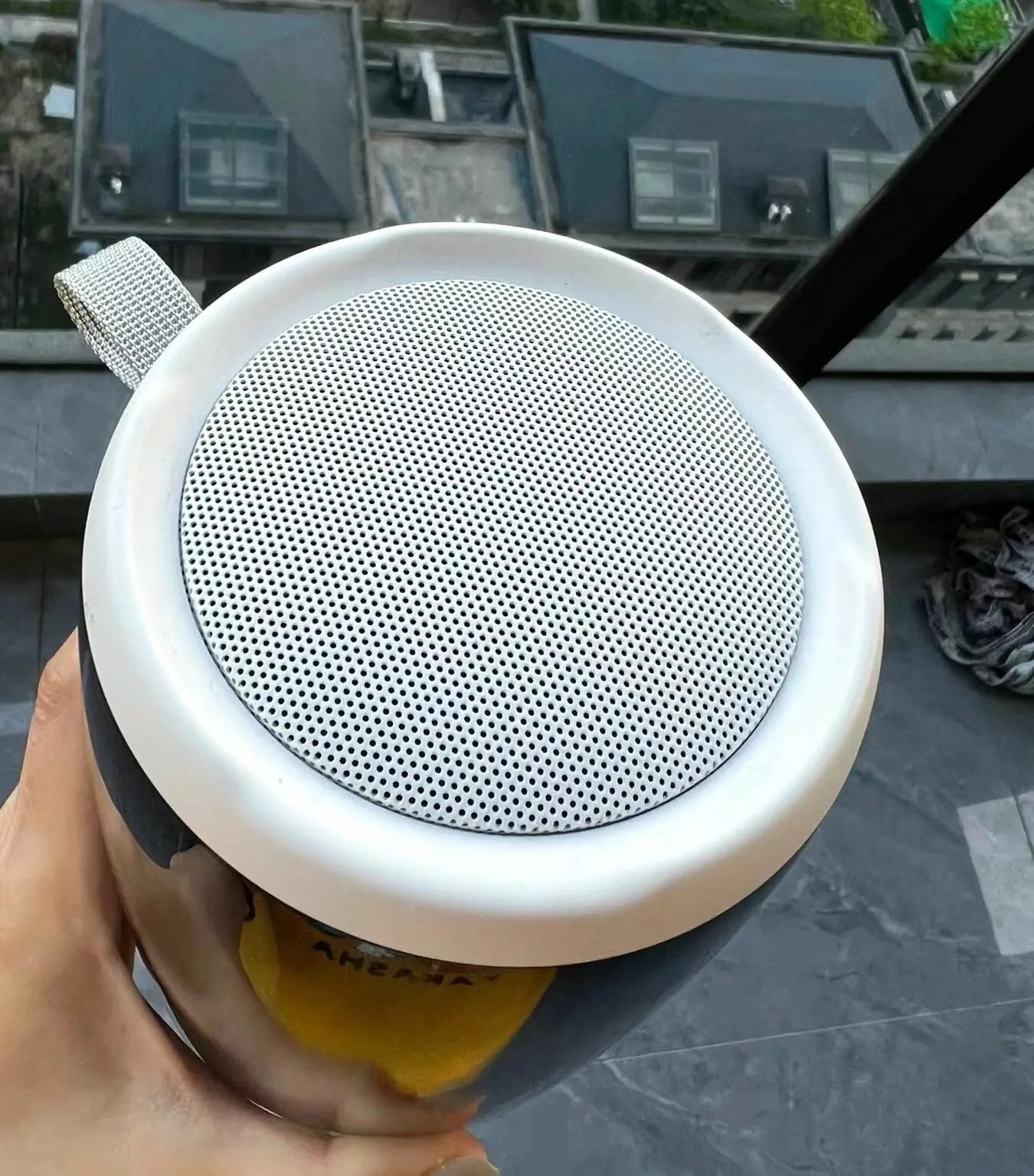 JBL Portable Tumbler Silver White Electronics - 6