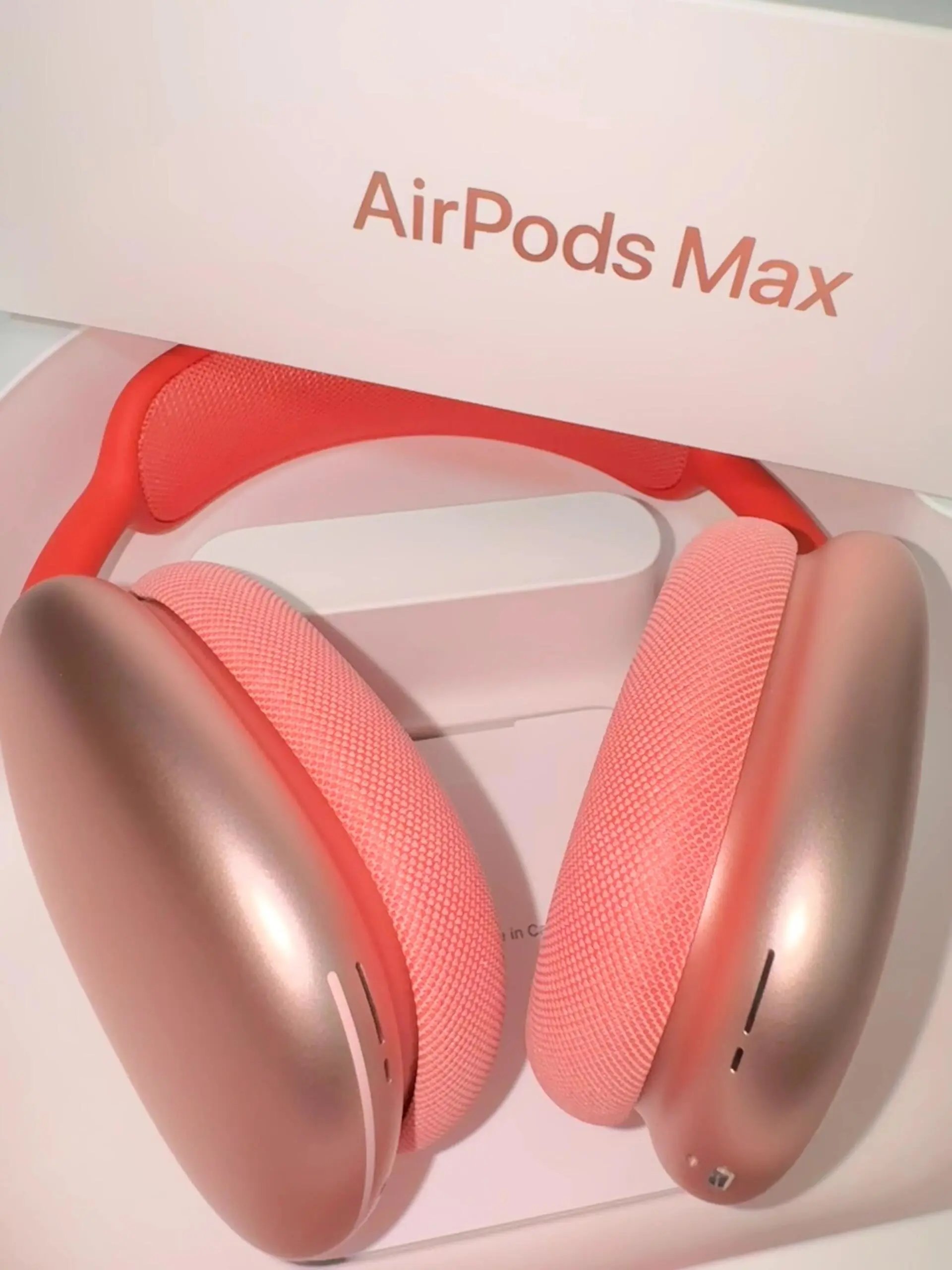 Apple AirPods Max Green Over-Ear Headphones - 8