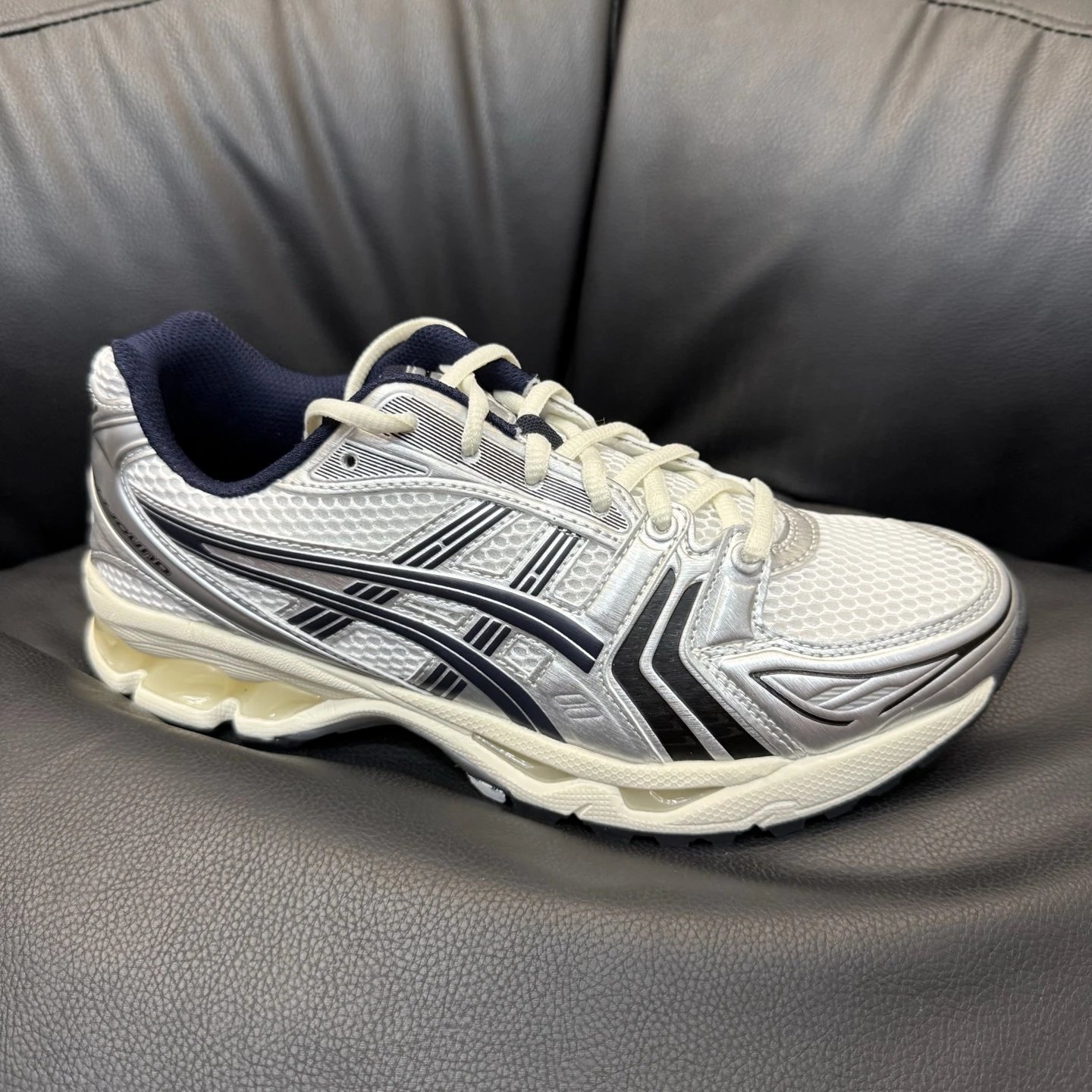 Asics Gel-Kayano 14 — 1203A961-100 colorway — USFans Spreadsheet photo