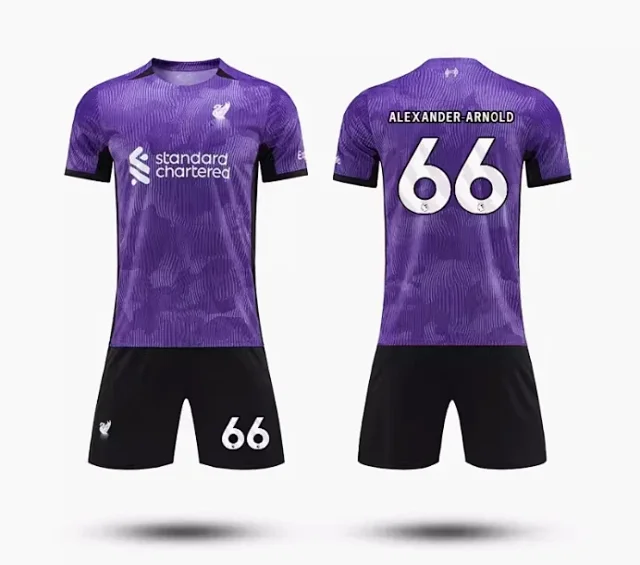 Liverpool FC Football Jerseys Mohamed Salah No. 11 Kit product detail image 13