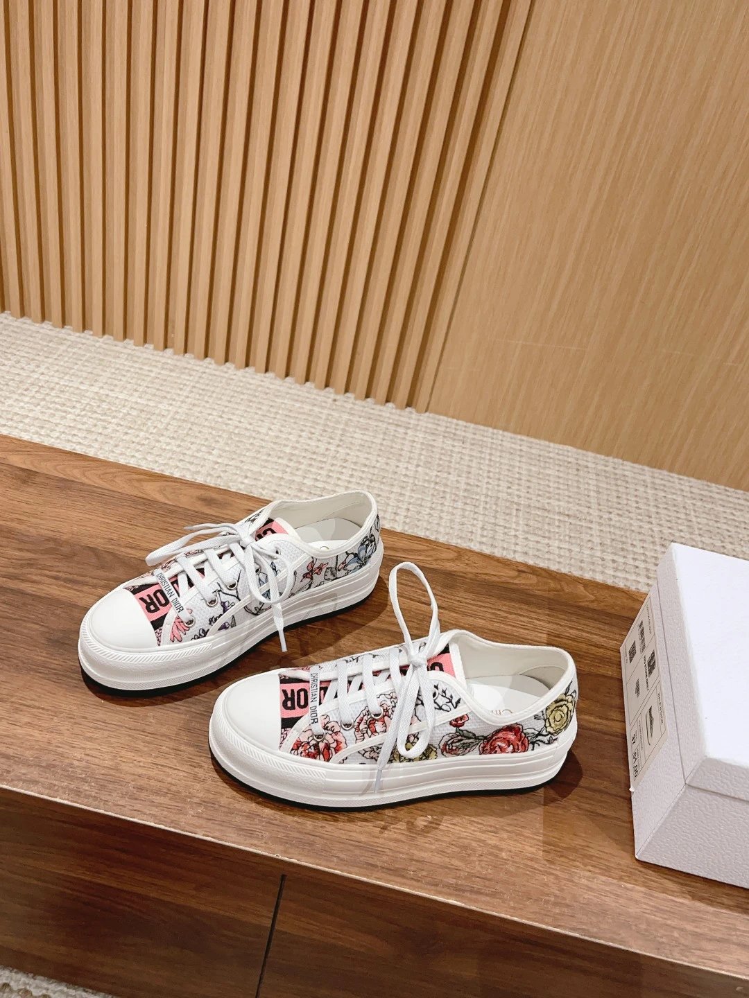 Product view 14