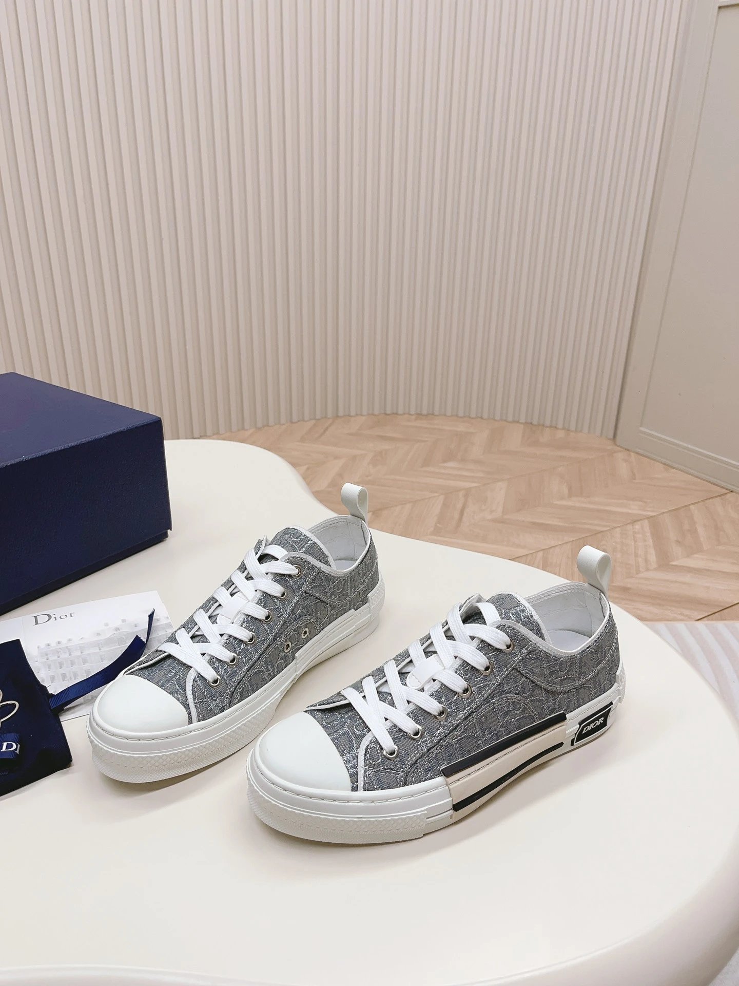 Product view 17