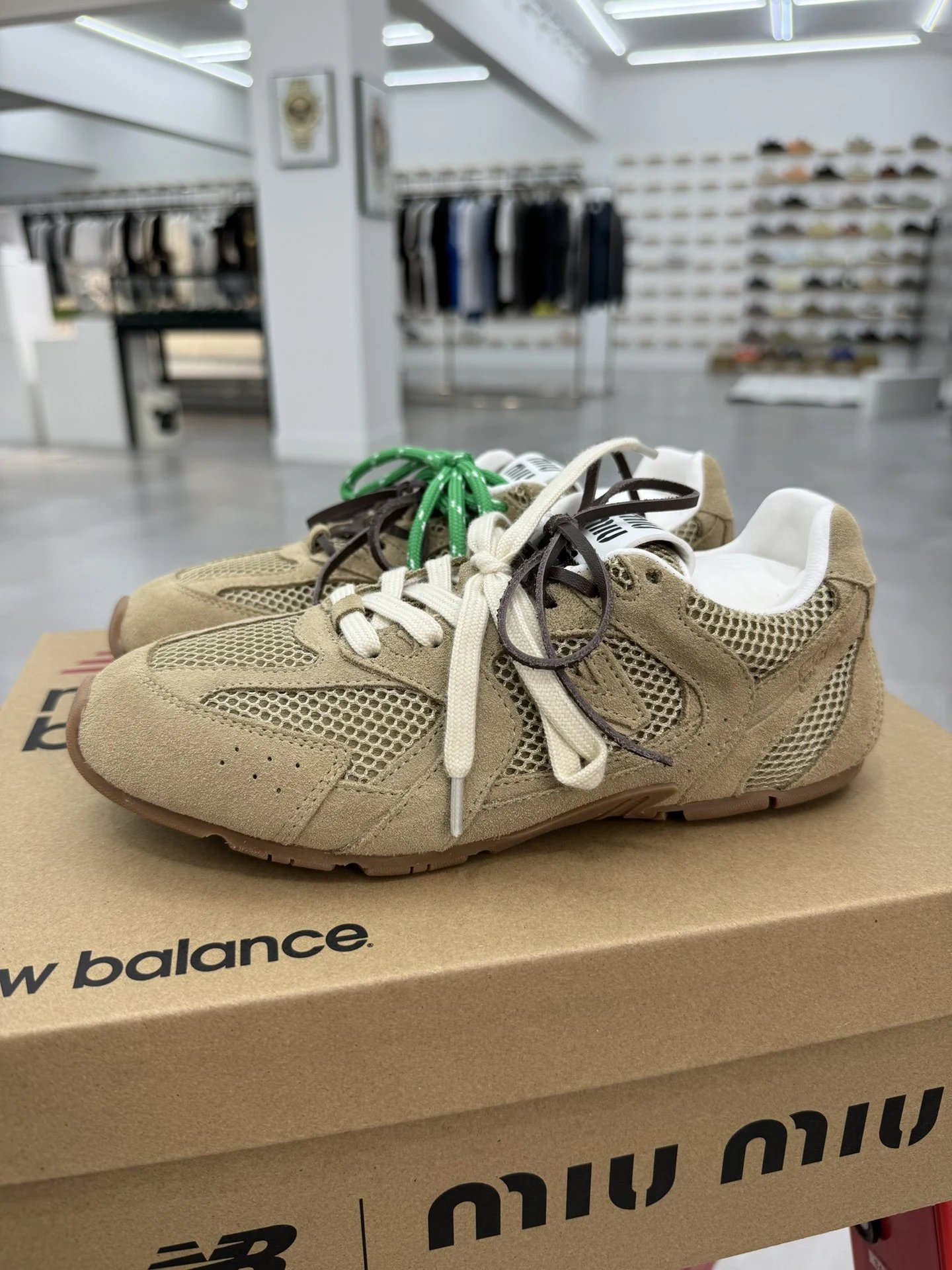 New Balance Sneakers 530 Miu collaboration — Khaki Net