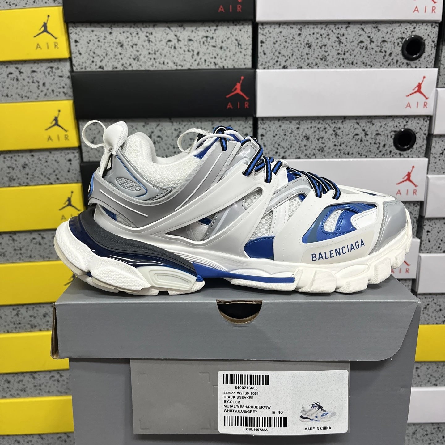 Balenciaga Track 3.0 Pierced Shoes — 9051 White, Gray, and Blue colorway — USFans Spreadsheet photo