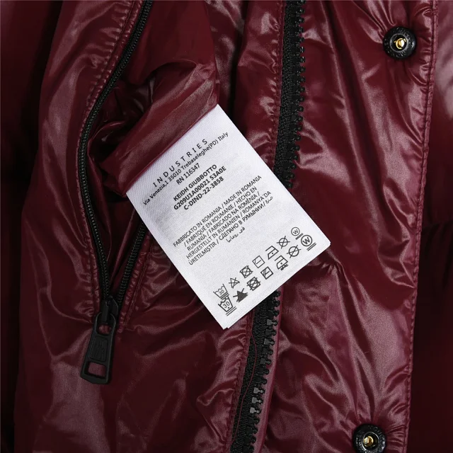 Moncler Down Jackets Hooded Puffer Jacket with Sleeve Logo Patch product detail image 19