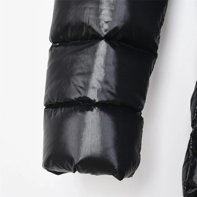 Moncler Down Jackets Hooded Puffer Jacket with Sleeve Logo Patch product detail image 74