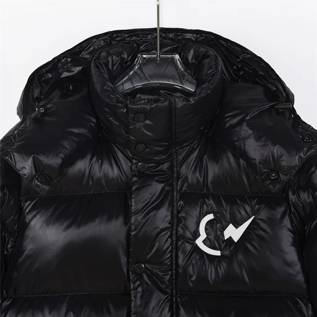 Moncler Down Jackets Hooded Puffer Jacket with Sleeve Logo Patch product detail image 22