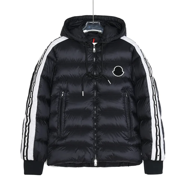 Moncler Down Jackets Hooded Puffer Jacket with Sleeve Logo Patch product detail image 1