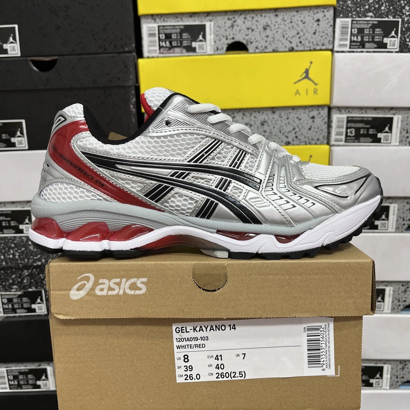 1201A019-103 White Red