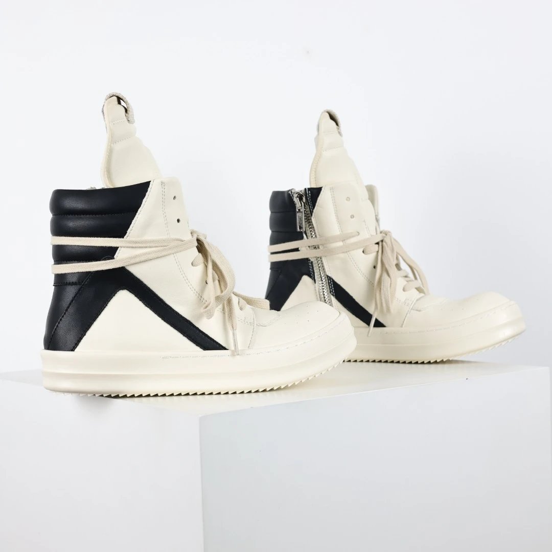 Rick Owens Sneakers Low-Top Lace-Up Canvas — RO high-top inverted triangle white and black