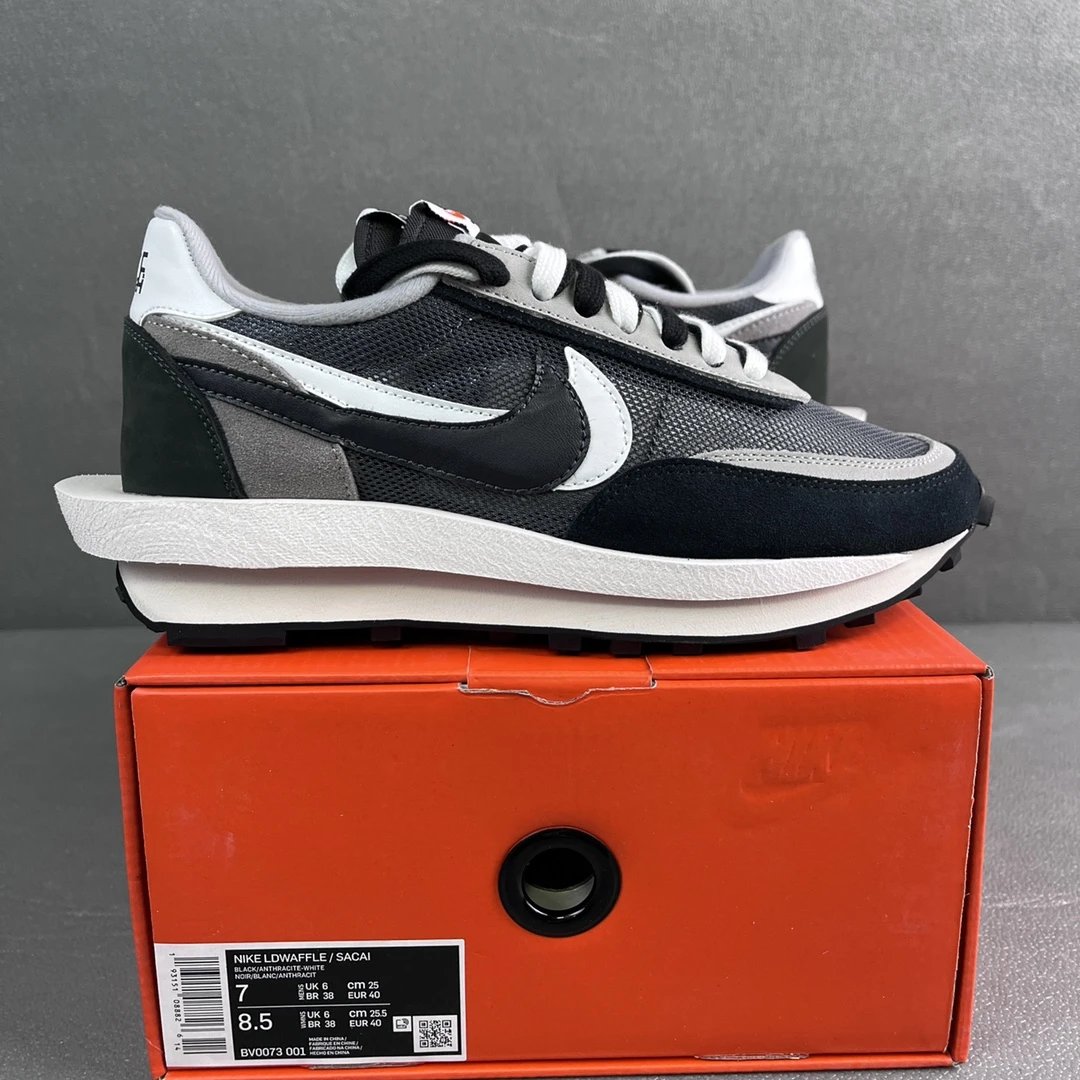 PK Sacai X Nike Waffle黑白 BV0073-001