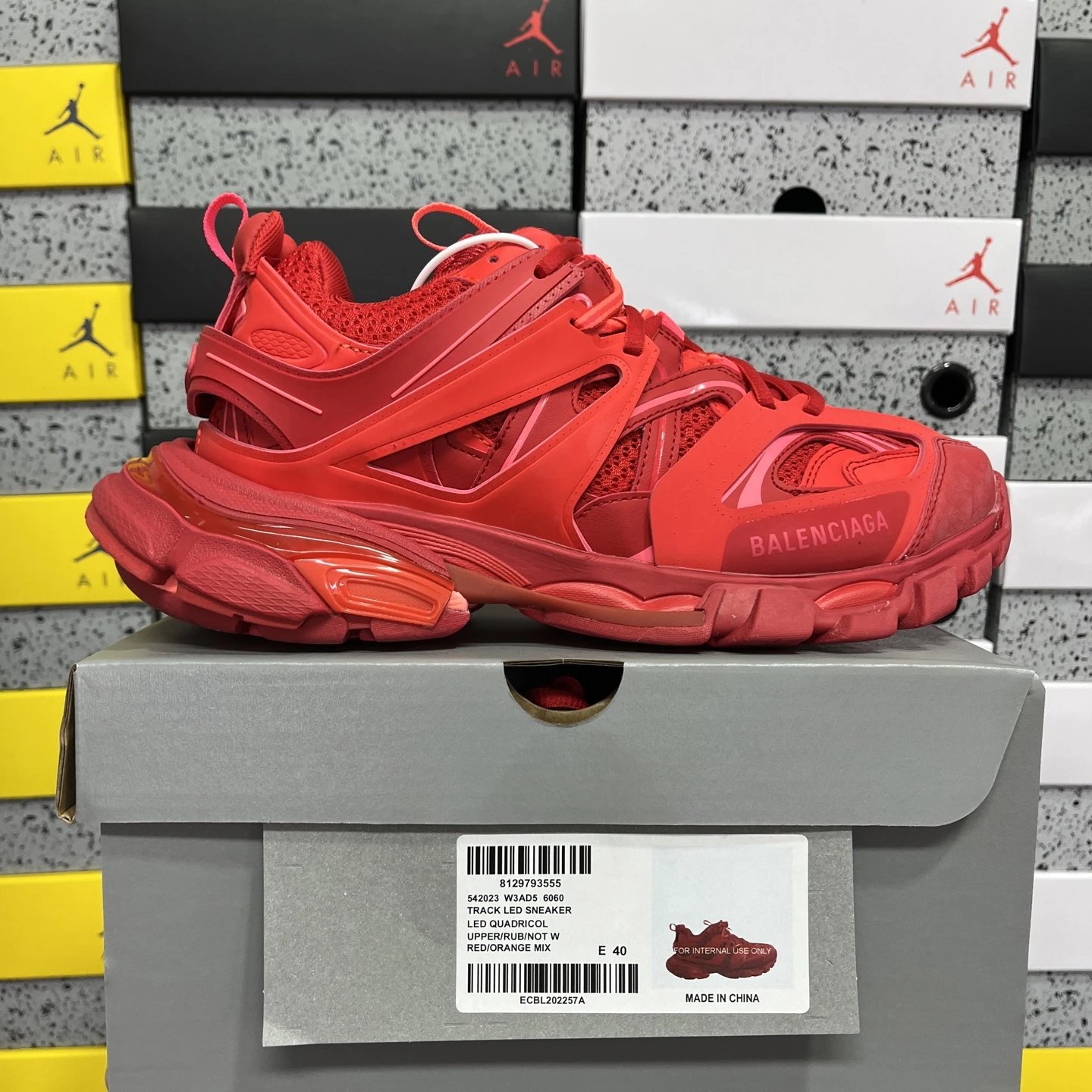 Balenciaga Track 3.0 Pierced Shoes — 6060 red colorway — USFans Spreadsheet photo
