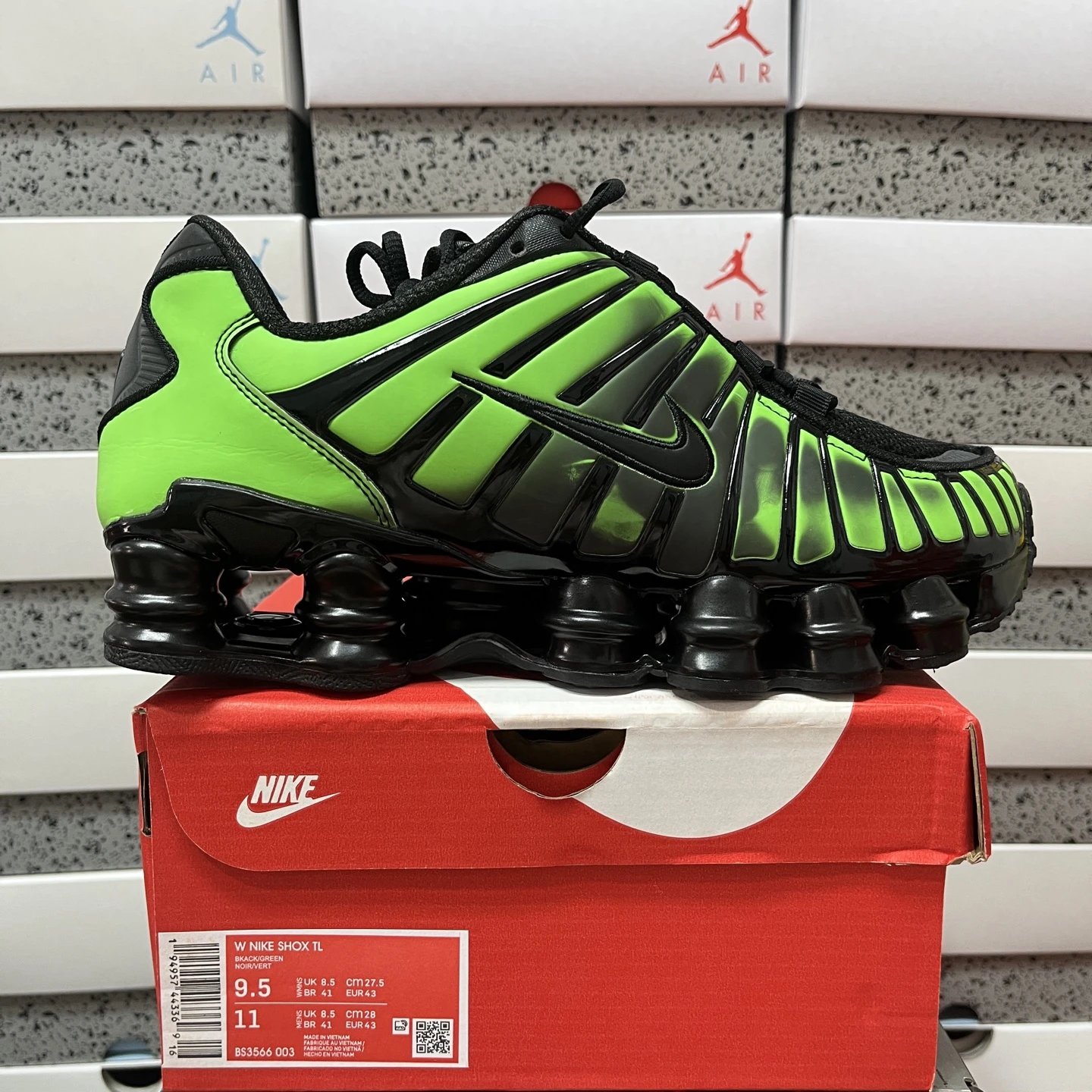 BS3566-003 Green Black (40-46)