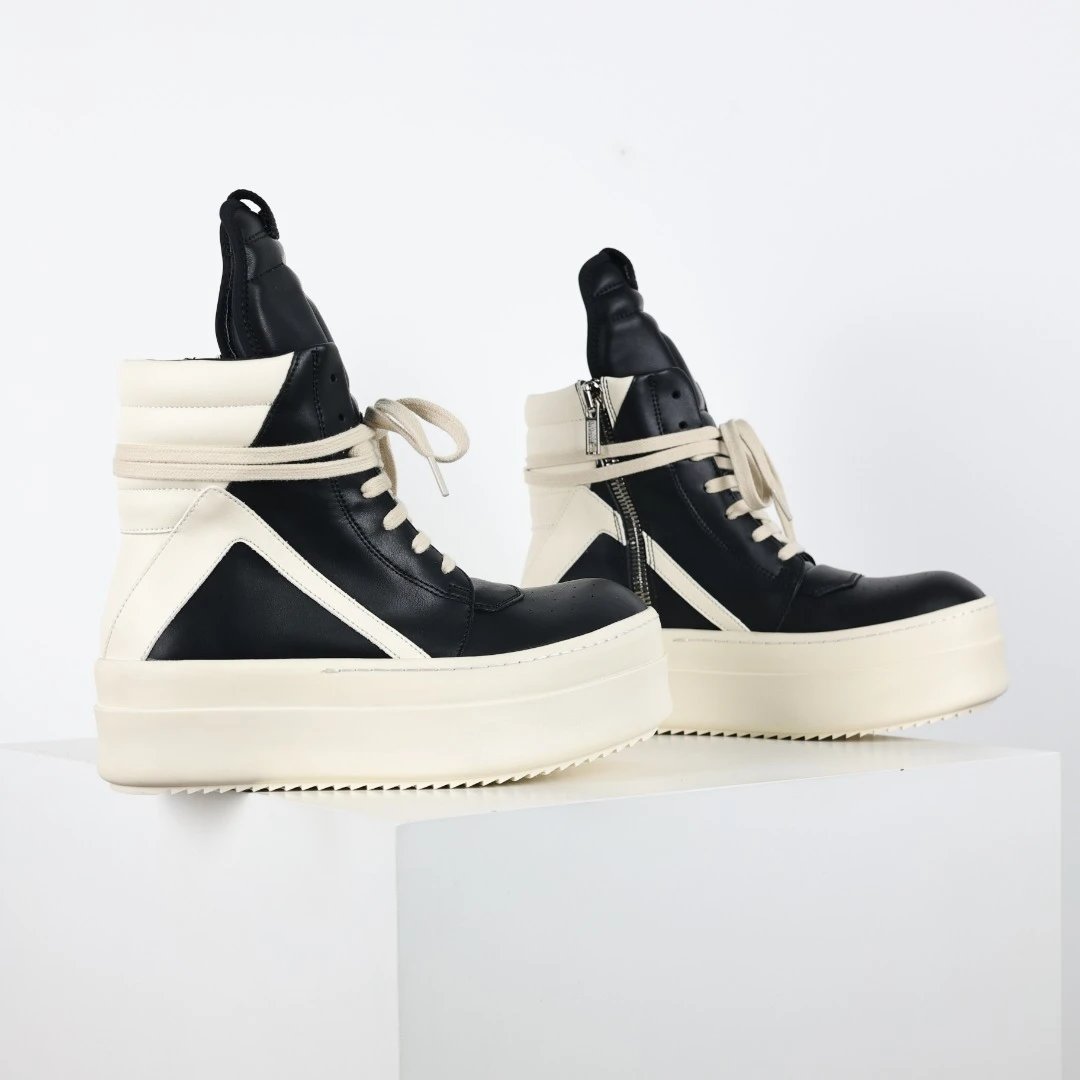 Rick Owens Sneakers Low-Top Lace-Up Canvas — RO high-top inverted triangle black and white