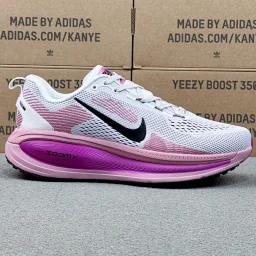 thumbnail for 【GOD版本】Air Zoom Vomero 18