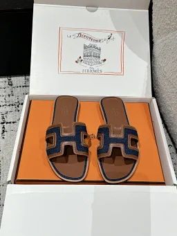 thumbnail for [DG Batch] LINK1 25 Oran Series H Classic Flip-Flops Flat Slippers