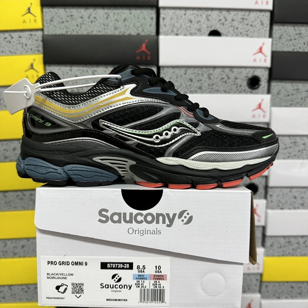 S70739-28 (40-45) Black Blue Red Yellow
