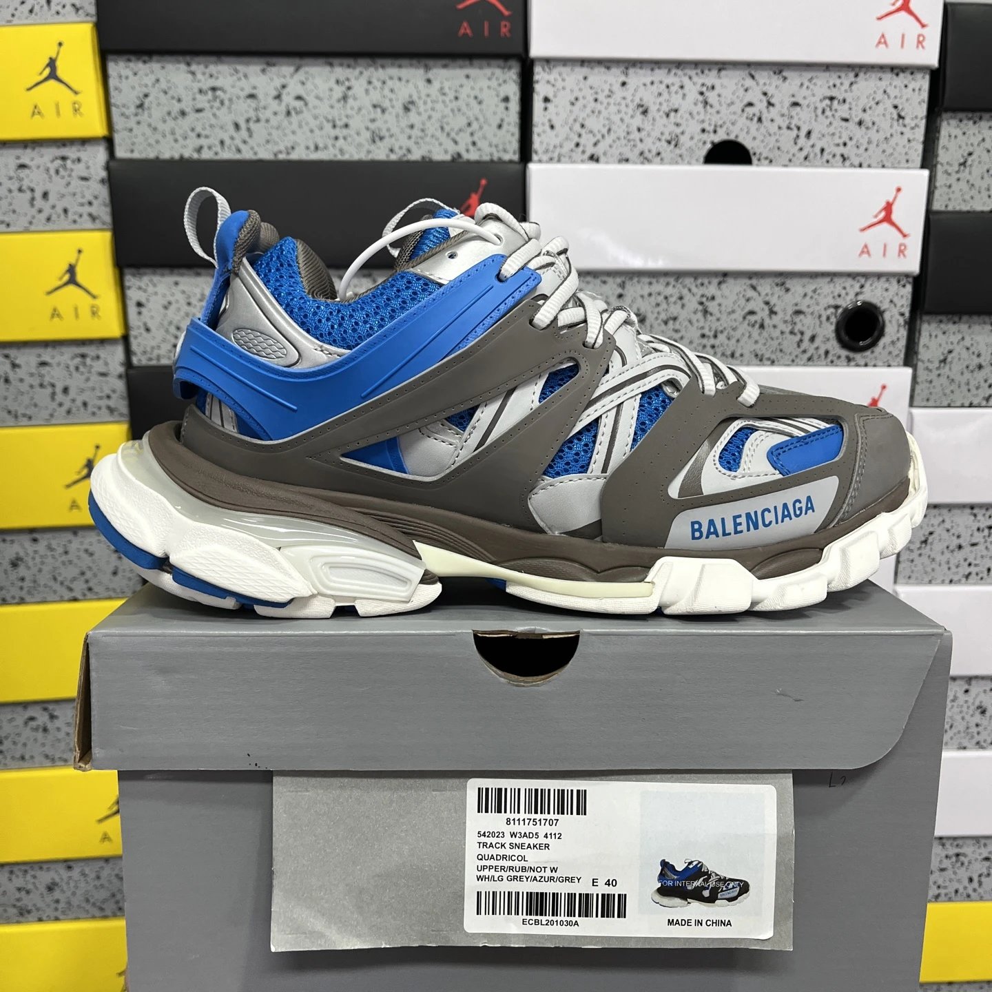Balenciaga Track 3.0 Pierced Shoes — 4112 Gray-Blue colorway — USFans Spreadsheet photo