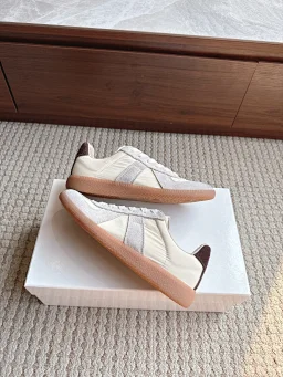 thumbnail for [GZ Guangzhou]link1 MM6 German training casual shoes series collection!