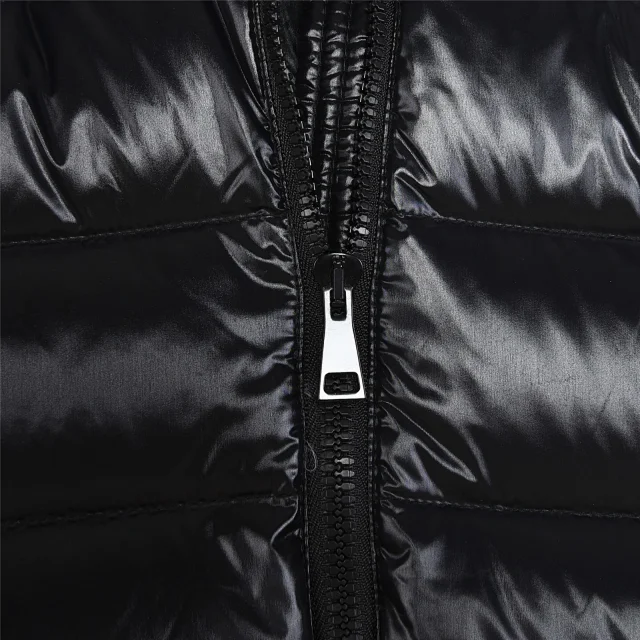 Moncler Down Jackets Hooded Puffer Jacket with Sleeve Logo Patch product detail image 71