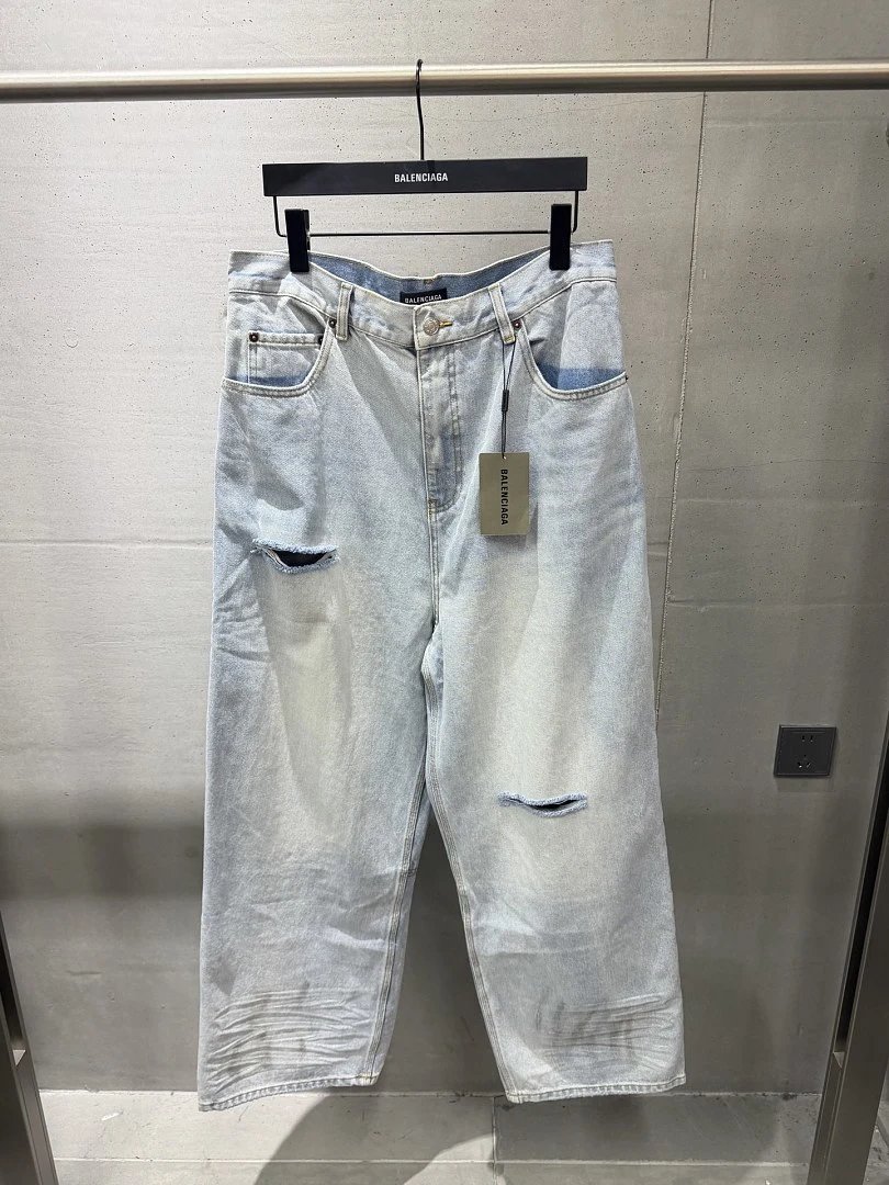 6032#BLCG 26ss New Distressed Ripped Dirty Jeans-H129