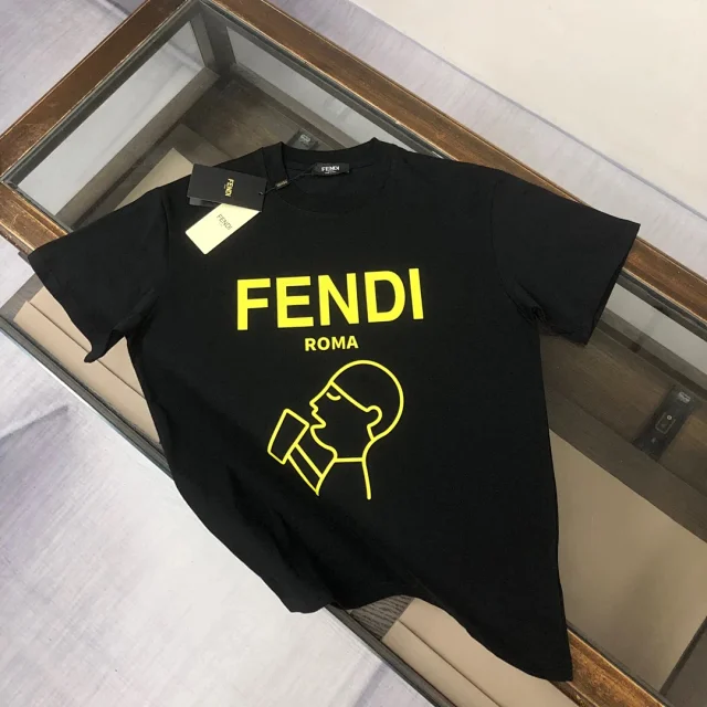 Fendi T-Shirts Short-Sleeve Graphic Logo product detail image 11