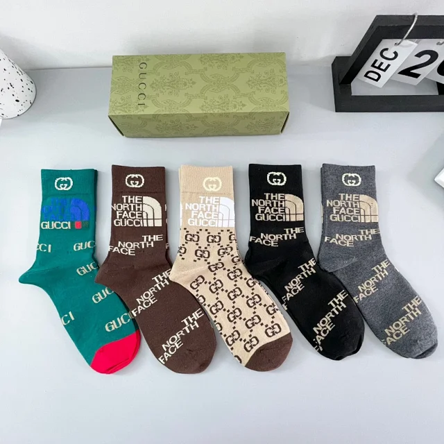Gucci Socks Logo Ankle and No-Show product detail image 14