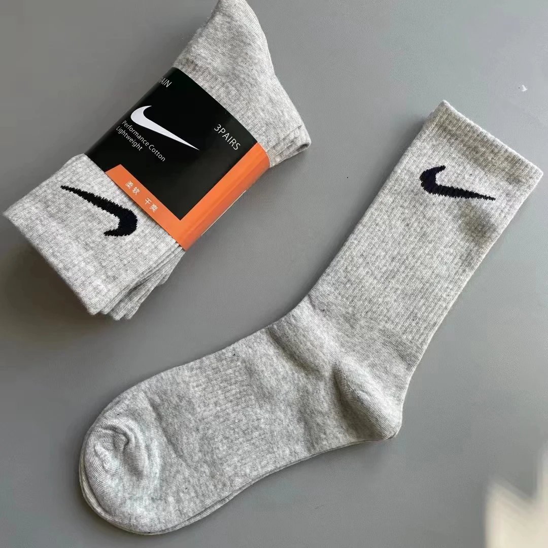 01 a pair of option
