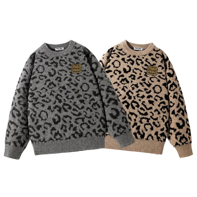 Miu Knitwear Crew-neck logo knit sweater product detail image 4