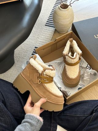 Louis Vuitton Luxembourg Low White Embossed