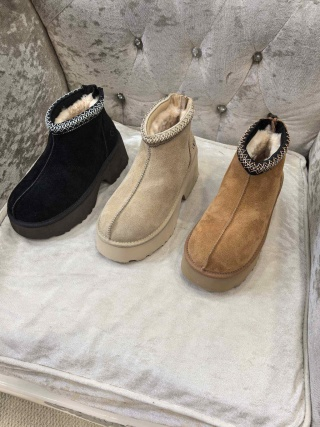 UGG Tasman Platform Slide Black with Tribal Print Strap Slippers - 5