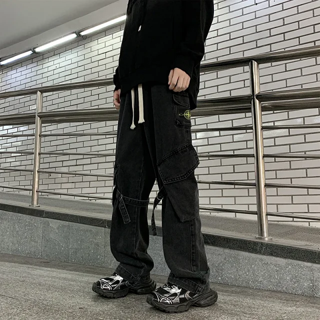 Stone Island Jeans DX30-12 cargo with utility pockets and strap details product detail image 9