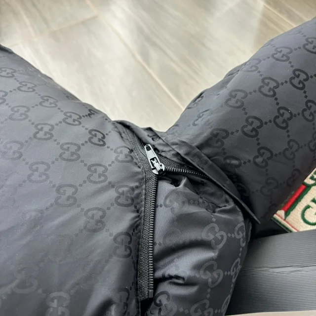 Gucci Down Jackets Hooded Puffer Jacket product detail image 15