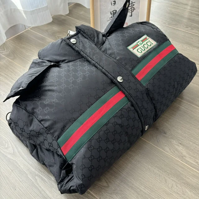 Gucci Down Jackets Hooded Puffer Jacket product detail image 17