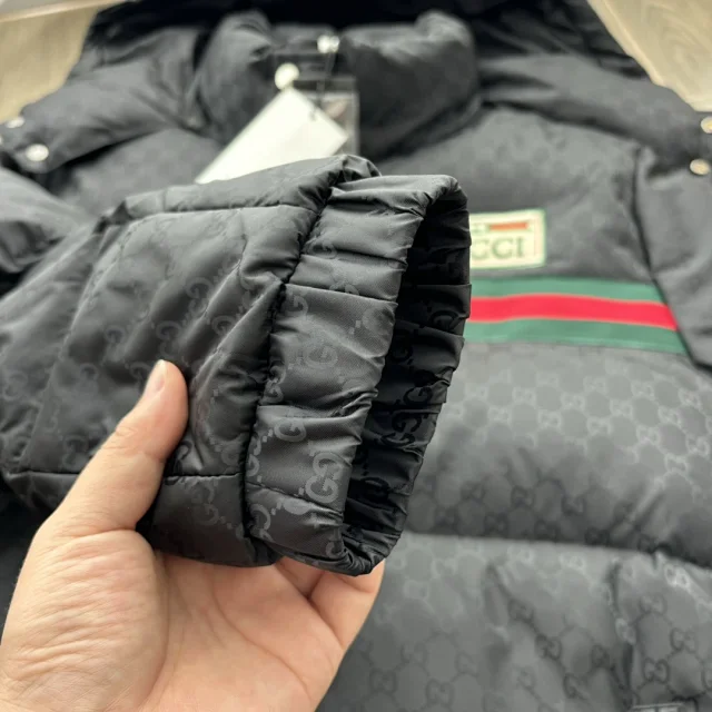 Gucci Down Jackets Hooded Puffer Jacket product detail image 13