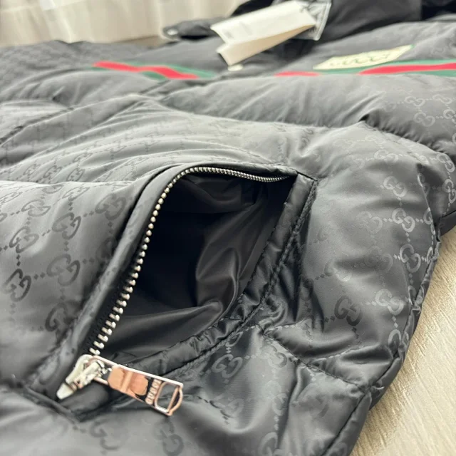 Gucci Down Jackets Hooded Puffer Jacket product detail image 14