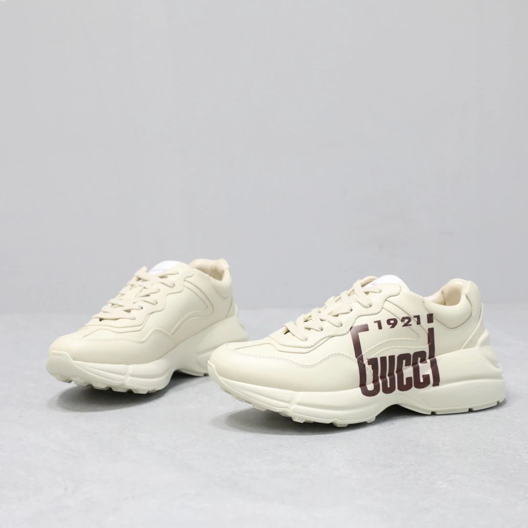 Gucci Rhyton 1921 Logo Print Sneaker Ivory
