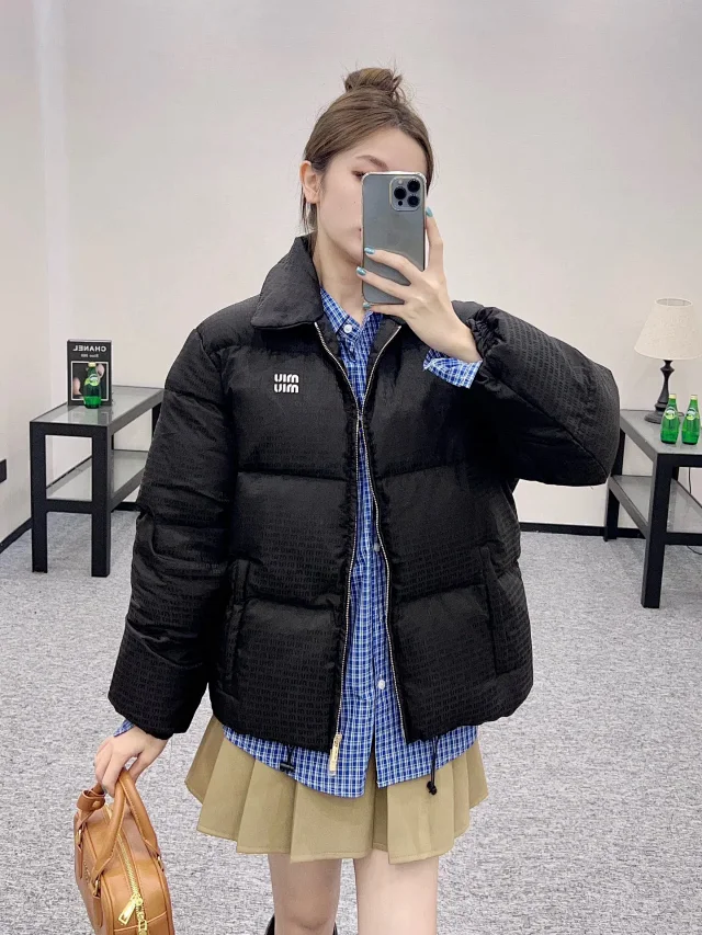 Miu Jackets Logo Puffer Jacket product detail image 4