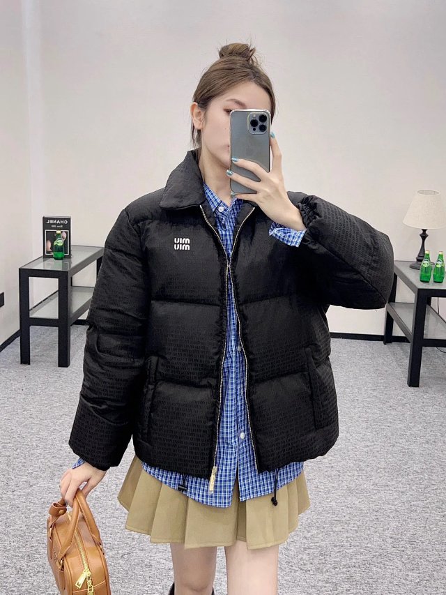 Miu Down Jacket: seller detail photo 3