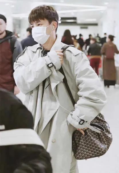 Goyard Saint Louis Duffle Bag Black Monogram Canvas Travel Bag - 4