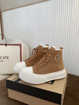 UGG Boots Fur-Lined Platform Ankle product detail image 7