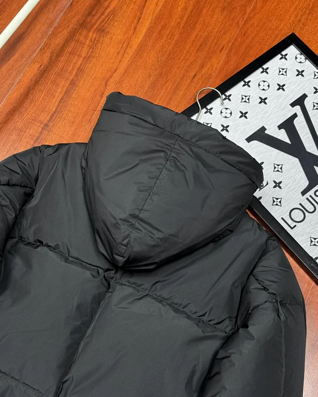 Louis Vuitton Down Jackets Style 8815 Hooded Puffer Jacket product detail image 6
