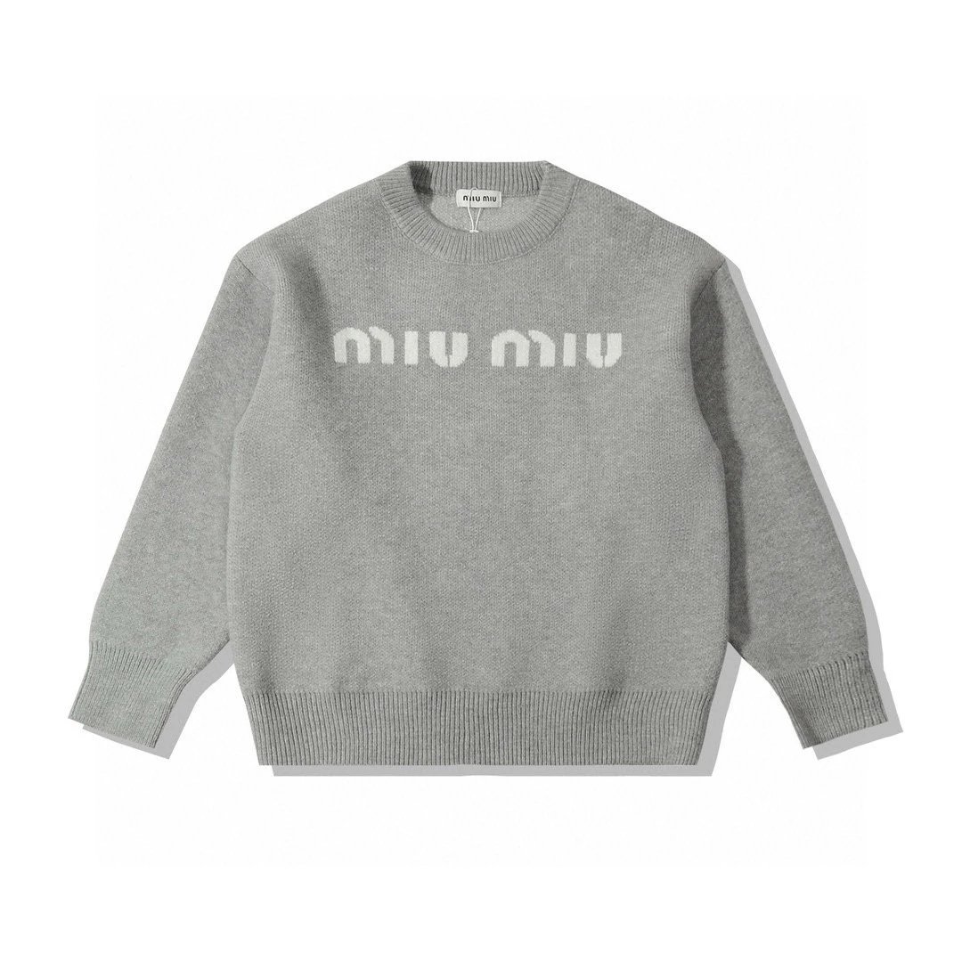 Chanel Gray Knit Sweater with Embroidered Logo - 8