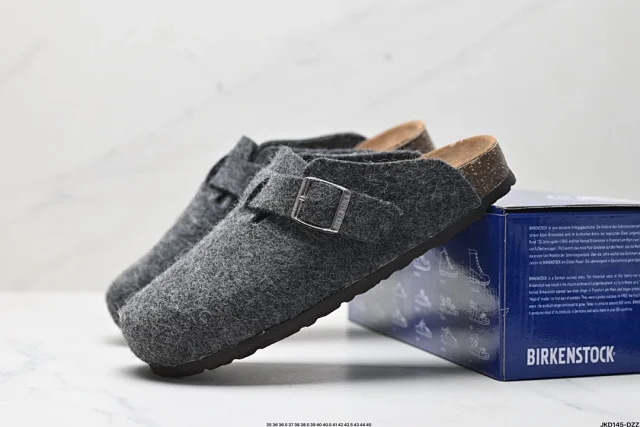 Birkenstock Slippers Boston suede buckle clogs product detail image 6