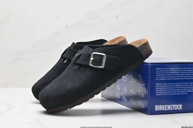 Birkenstock Slippers Boston suede buckle clogs product detail image 7