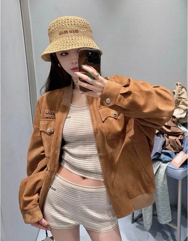 Miu Jackets Zip-front and button-front jacket styles product detail image 10