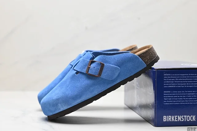 Birkenstock Slippers Boston suede buckle clogs product detail image 3